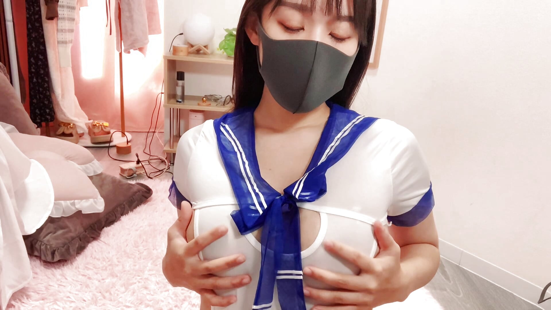 【制服コス】スケスケチクビをくりくり👉👈︎💕︎︎