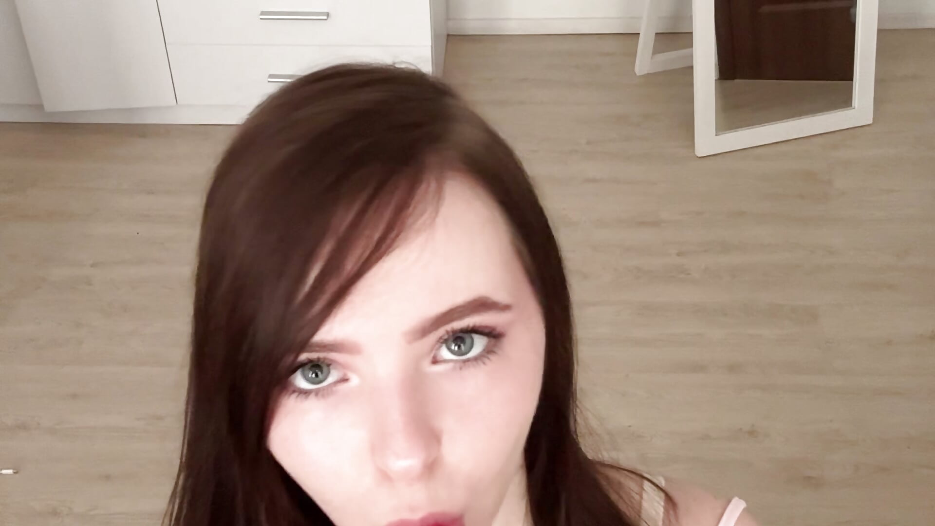 I tease my body and suck lollipop^^