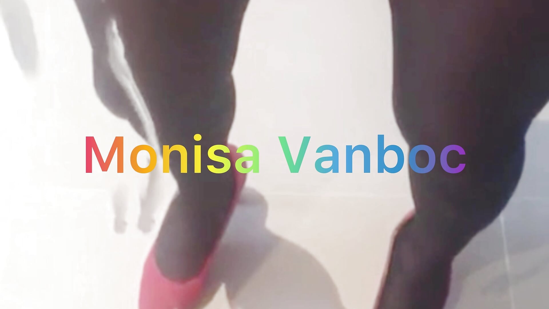 Big Amount of Sperma Shemale Monisa Vanboc Cumshot on Mirror