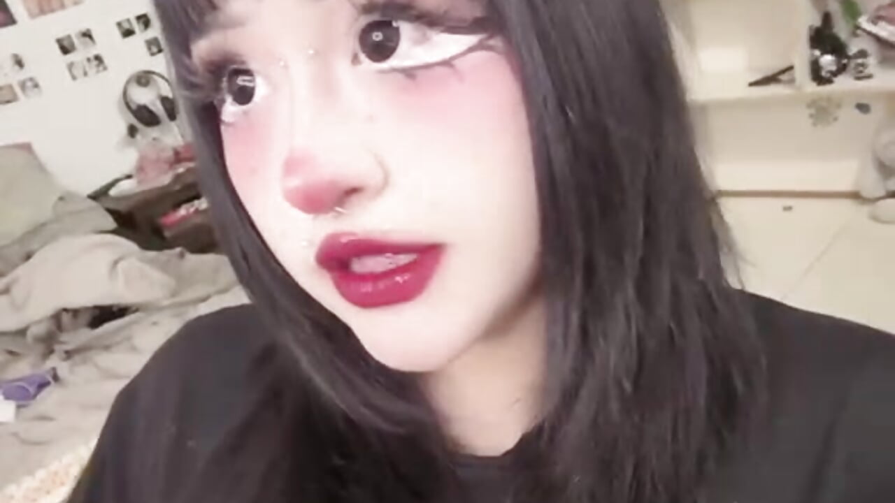 ⊹ ࣪ ˖ ໒꒱ - vídeo de la modelo de cam toky_doll