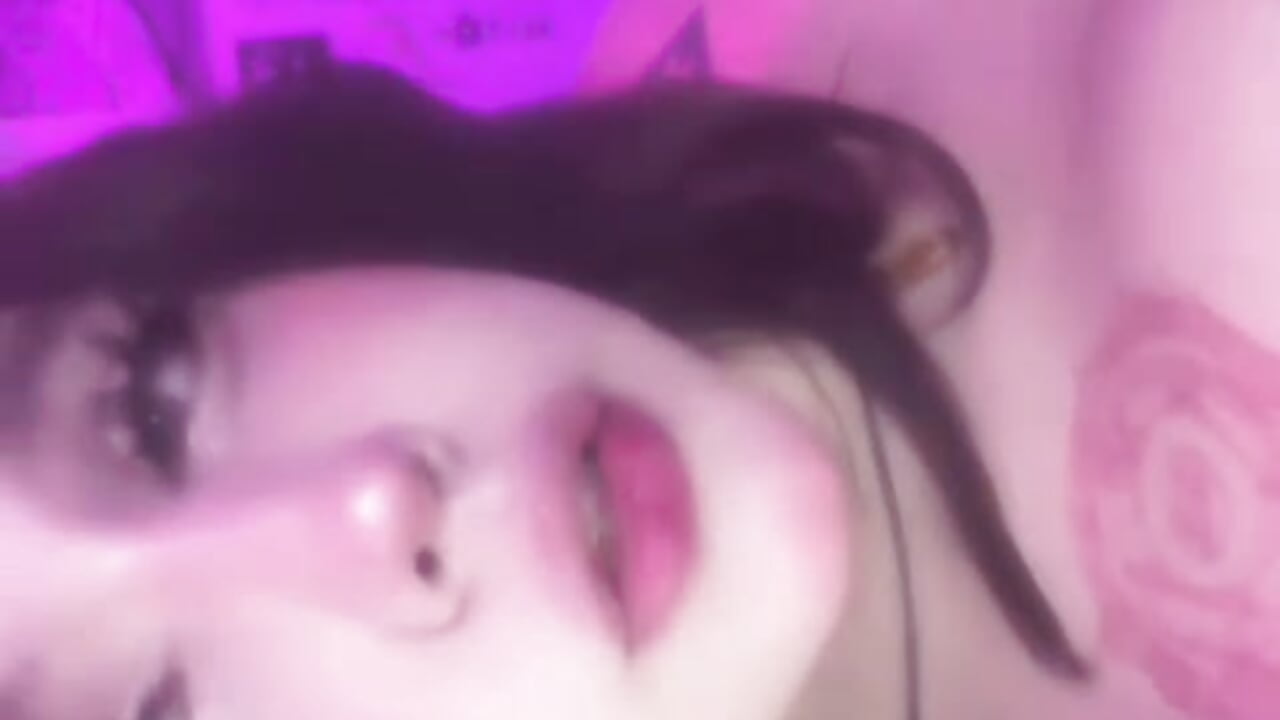 nana linda – video od webkamerové modelky yukiio_nee