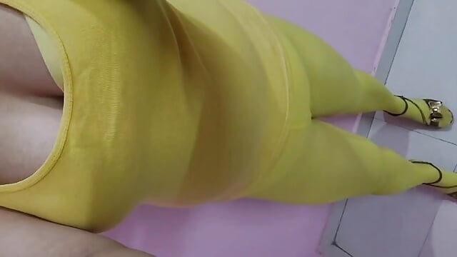 Tease for You, I will show you more.... - video oleh Diva_Kiara kamera model