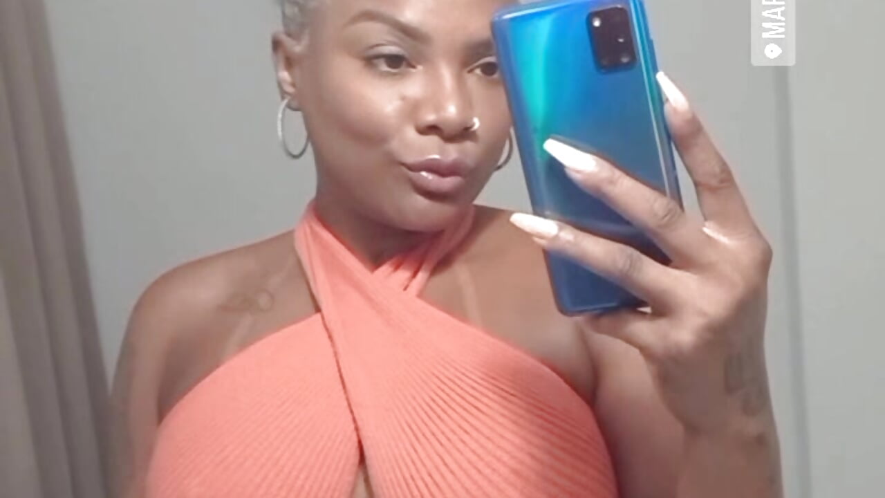 VID_20250702_114021_071 - video by RebecApreta cam model