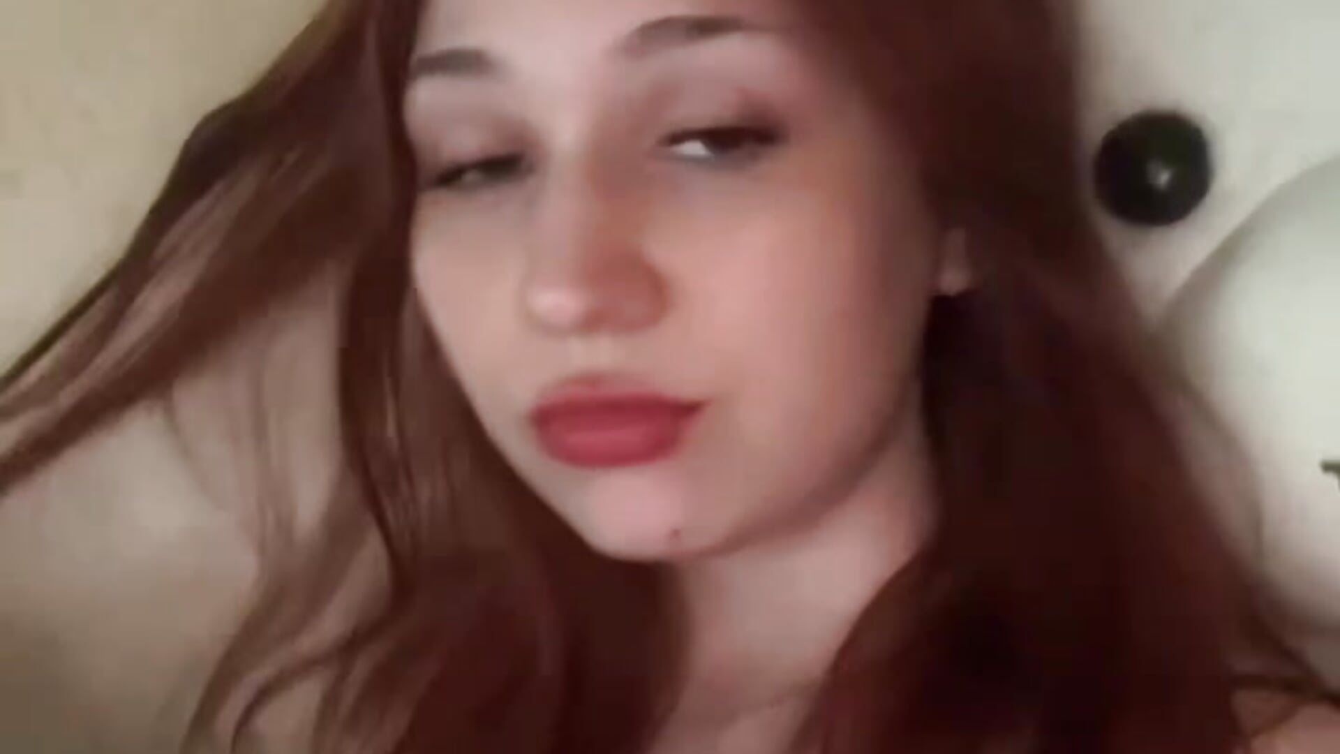 🌸 - video by Dina_dee cam model
