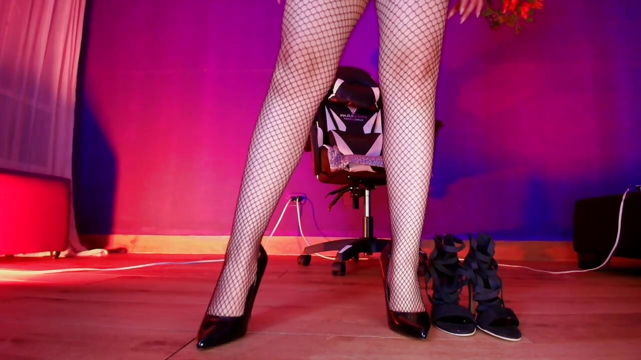 I feel sexy 👠– vanelope11 kameramodell videója