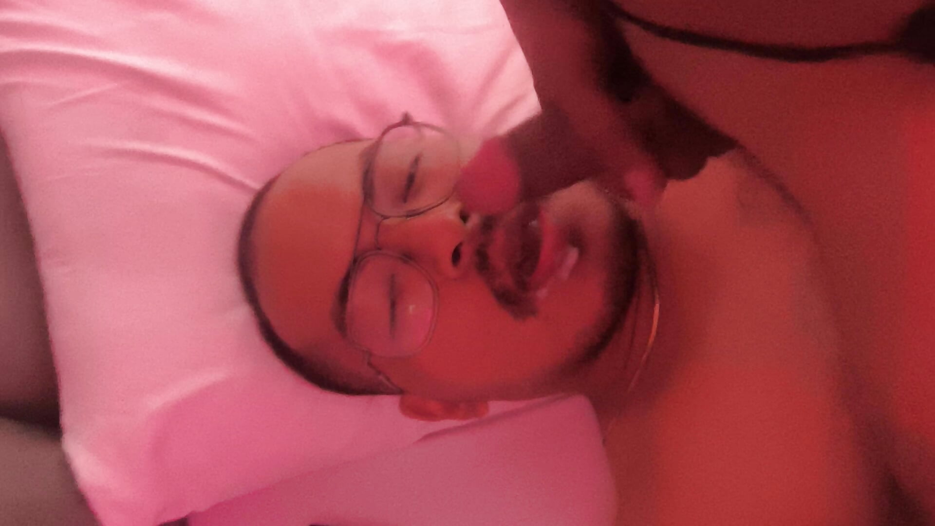 Cum eating - video by Abinash7732 cam model