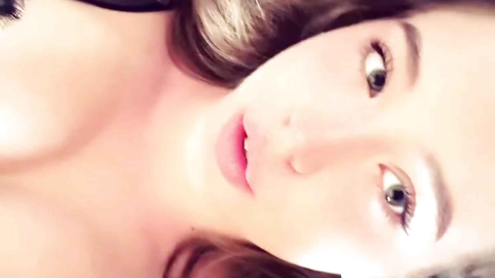>3<