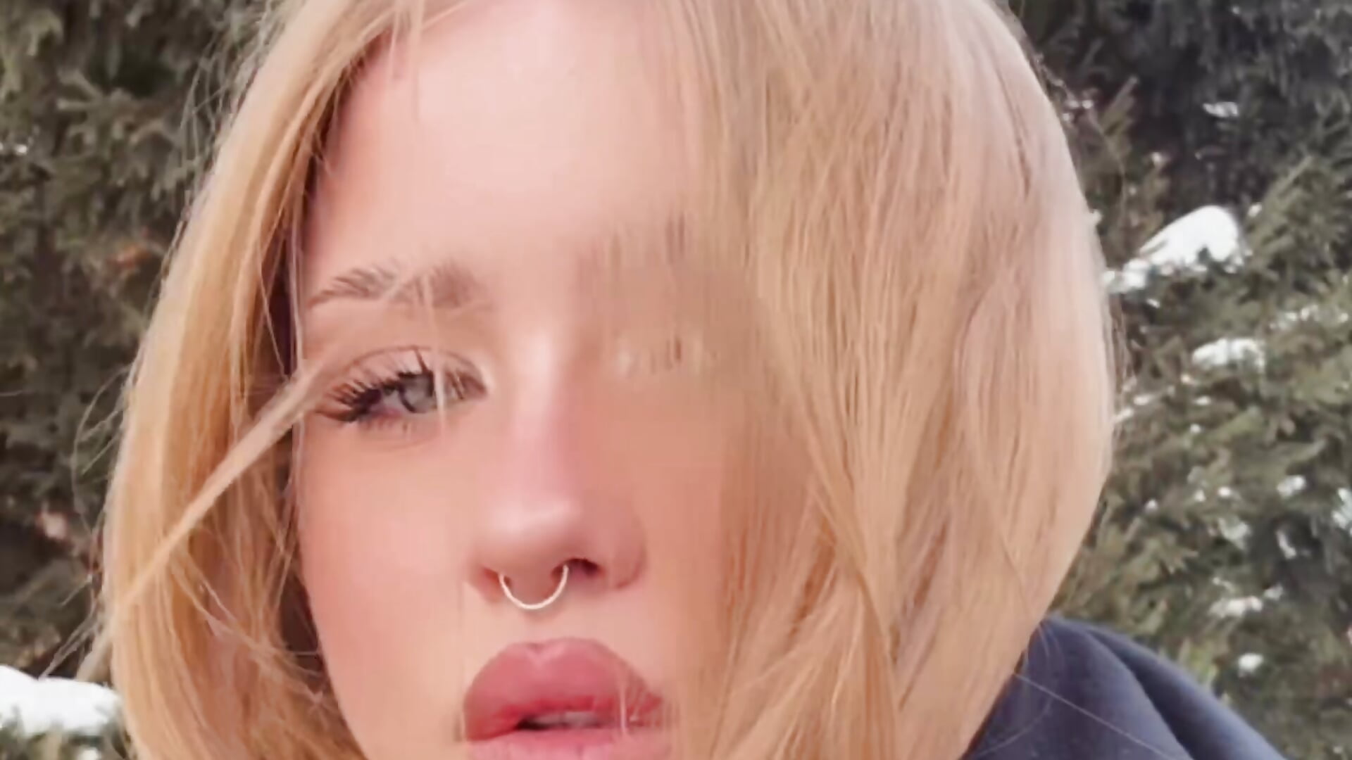 Sunny Anika - відео від вебкаммоделі royce_ghost1