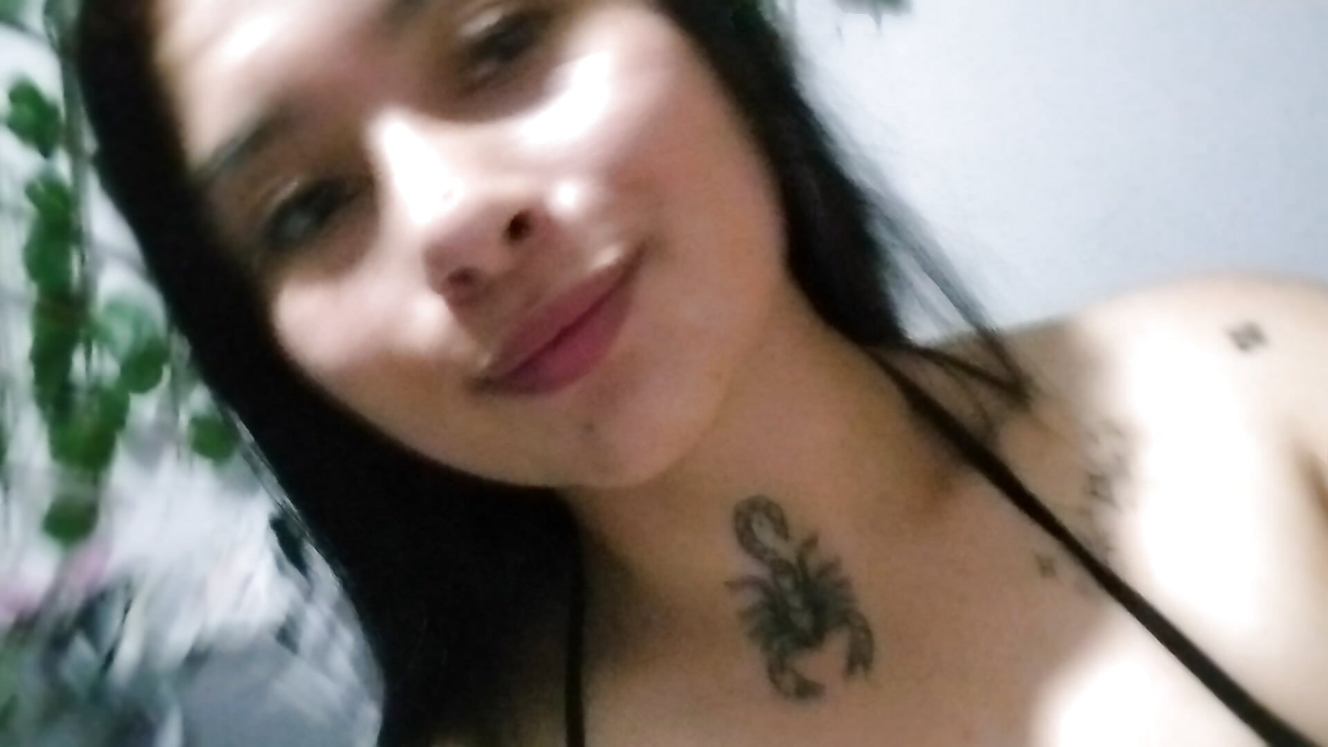 Know me – видео вебкам-модели milu-cardenas