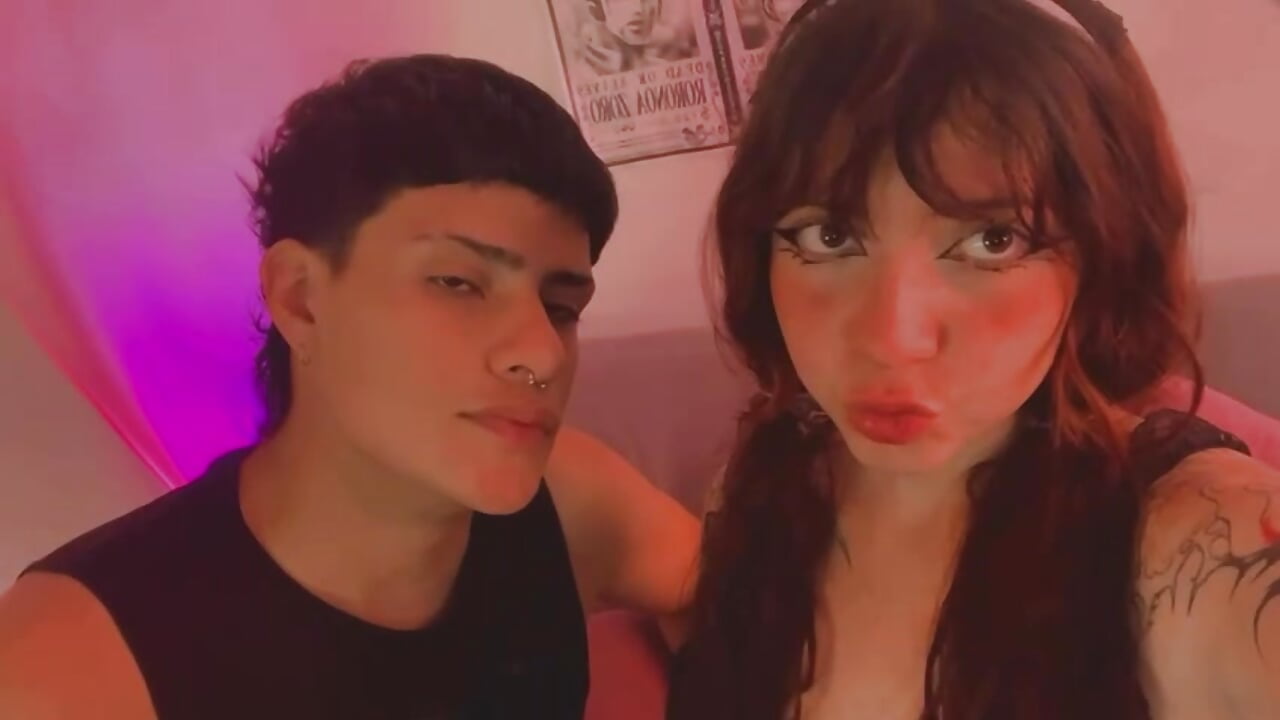 Get to know a little about us 💥 - 視頻由 LilithAndJacob 主播提供