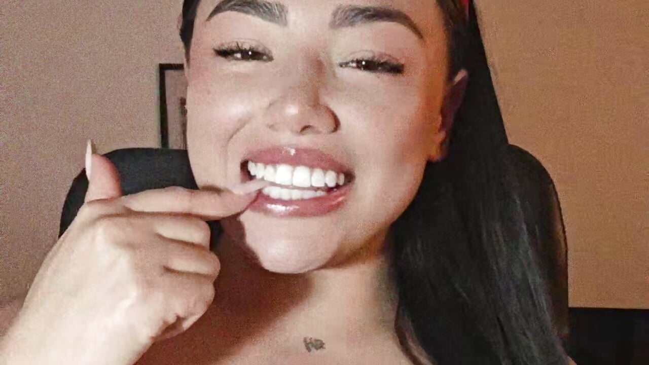 welcome - Video von helena_smith Cam-Model