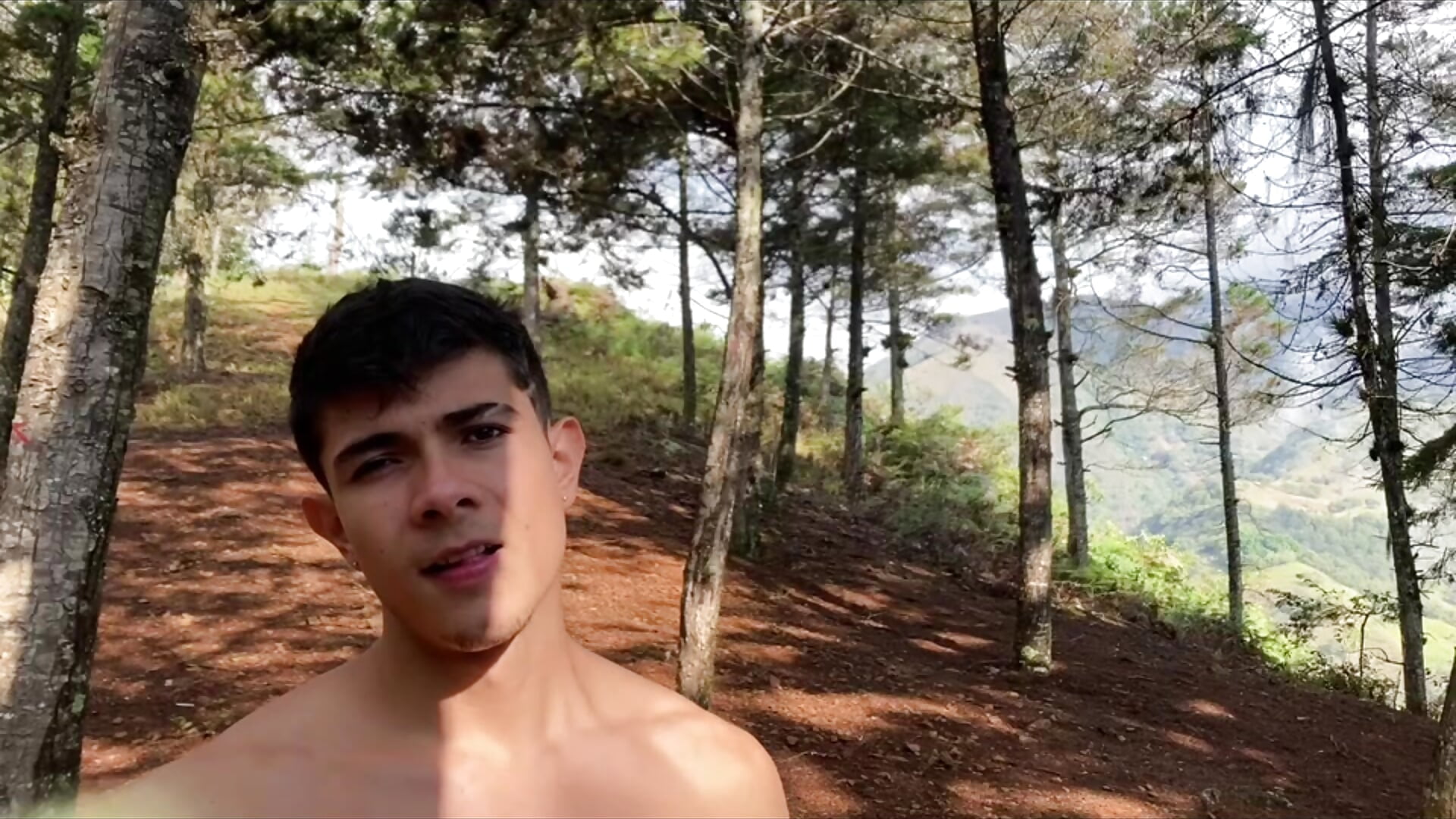 Connect with nature, a gift from heaven! - video by Steffen_Egon cam model
