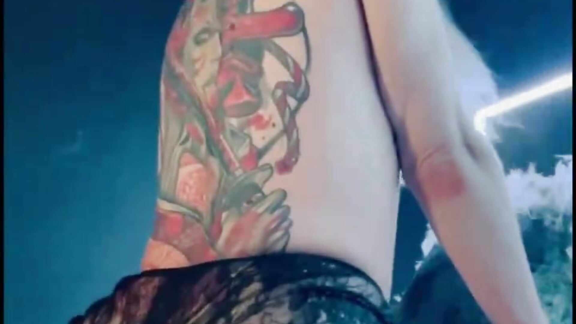 twerk – video modela na kameri KimPoshhh