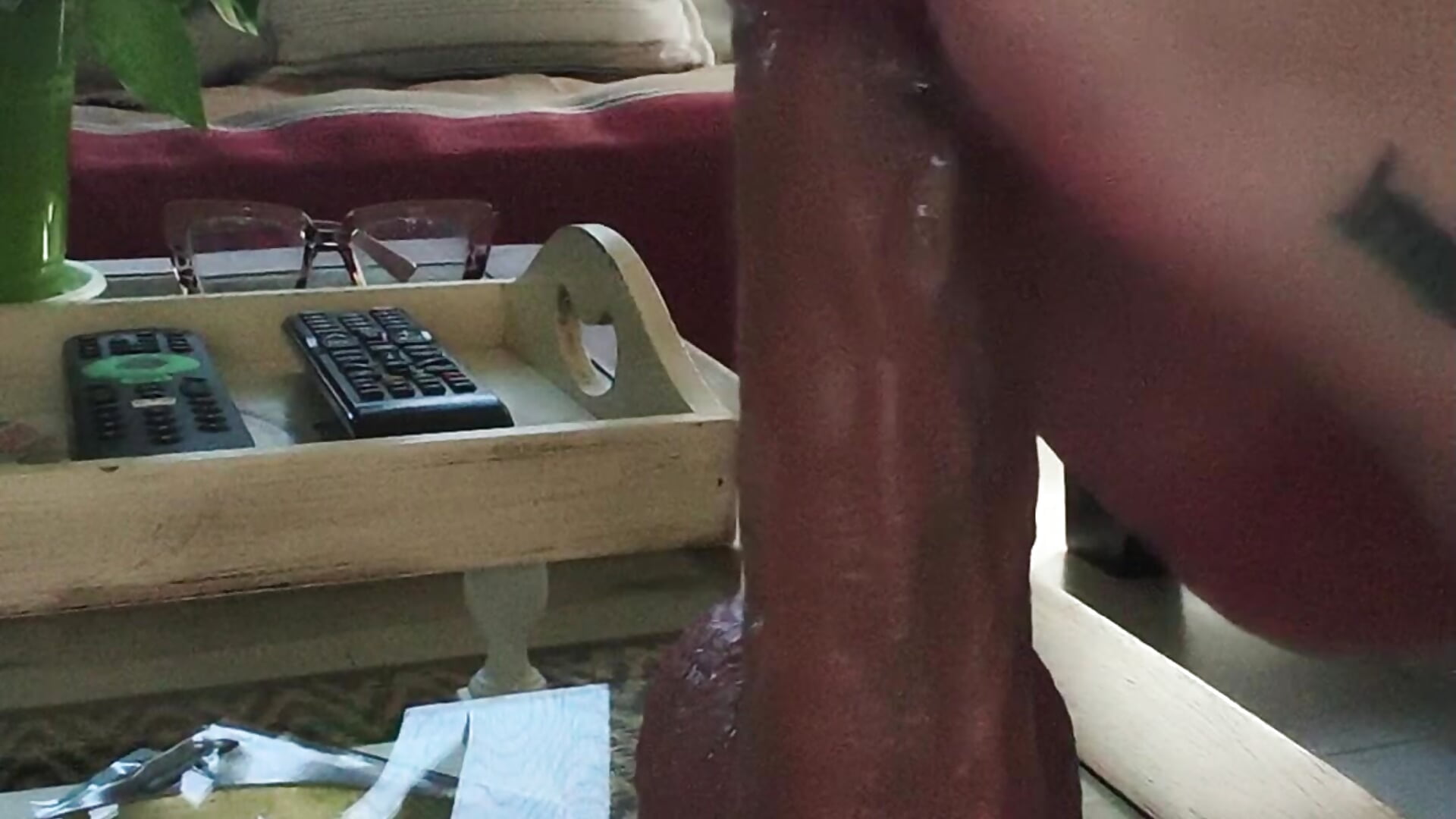 Massaging my dildo with my feet 🔥🔥