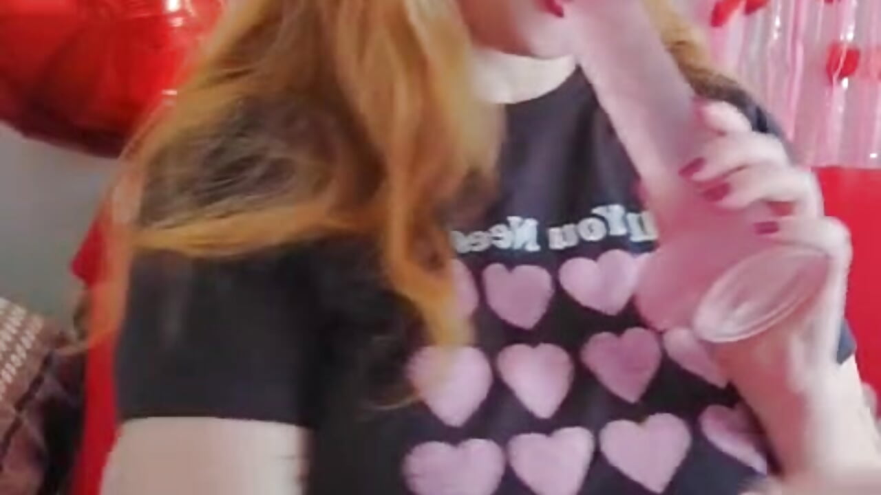 Be my Valentine 🩷 - วิดีโอโดย PrincesseMalicia โมเดลแคม