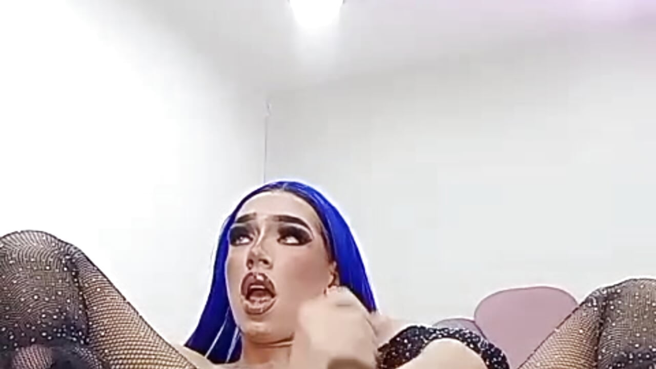 💙BIG CUM AND ASS💙 – video od webkamerové modelky briana_sex32