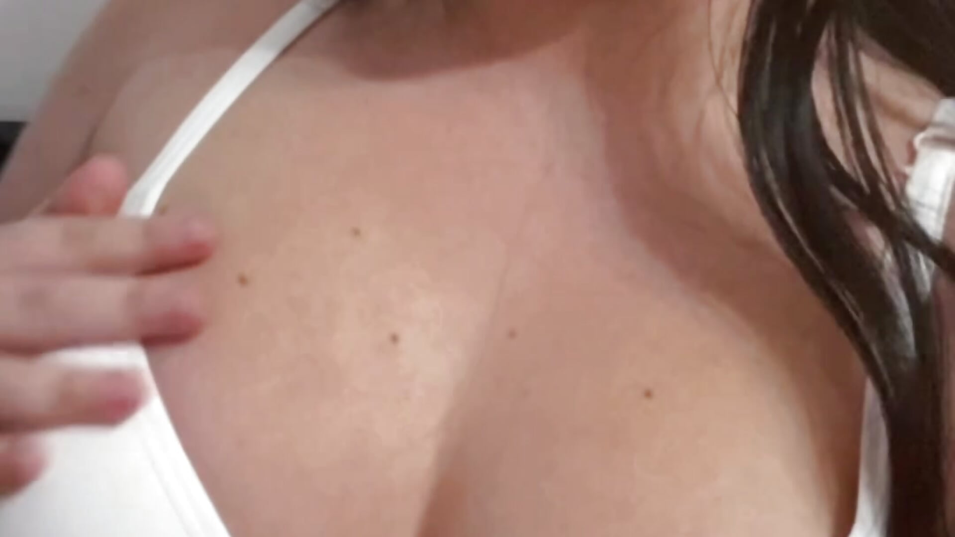 A short clip with me - video by curvybabe7 cam model