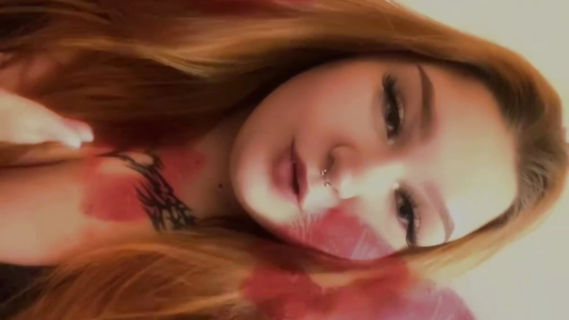 ❤️ - video by Helen_Shine cam model