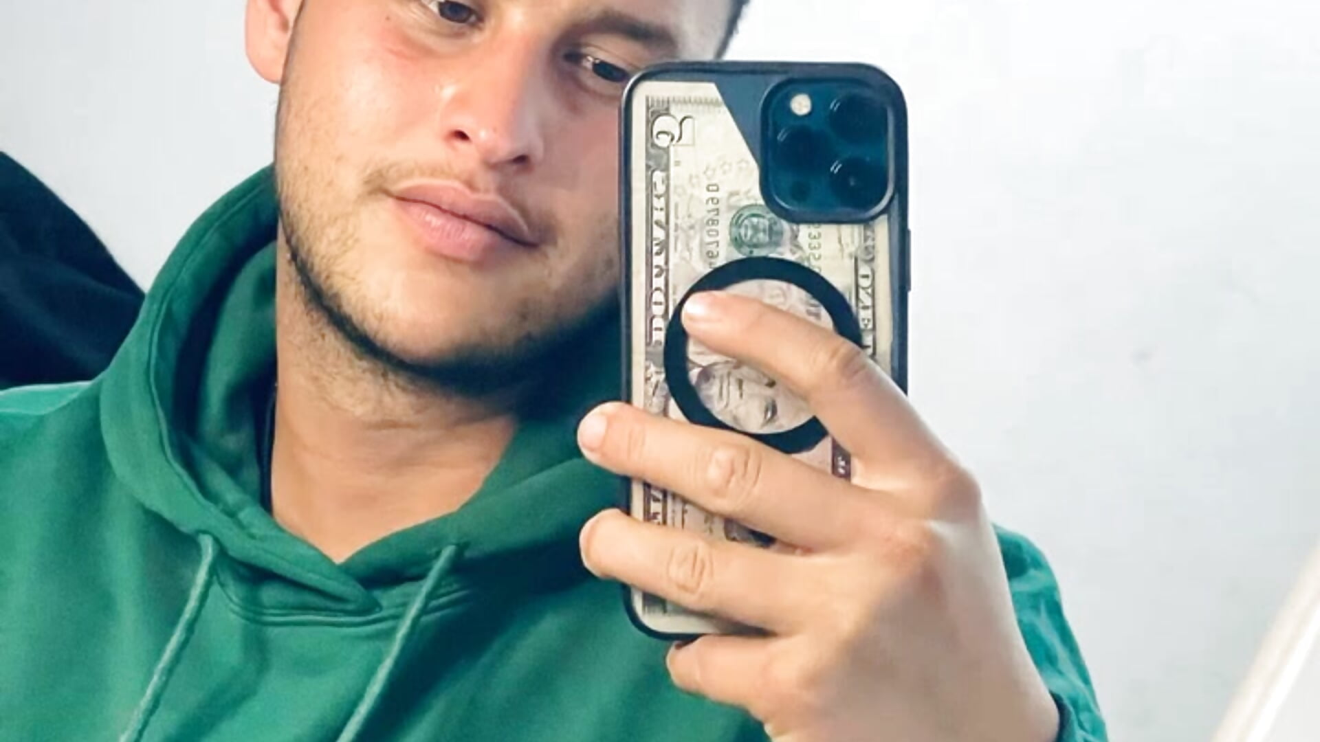 2d1b7273e7943ca01e95a4e8ef00e350 - video by Latino_jr cam model