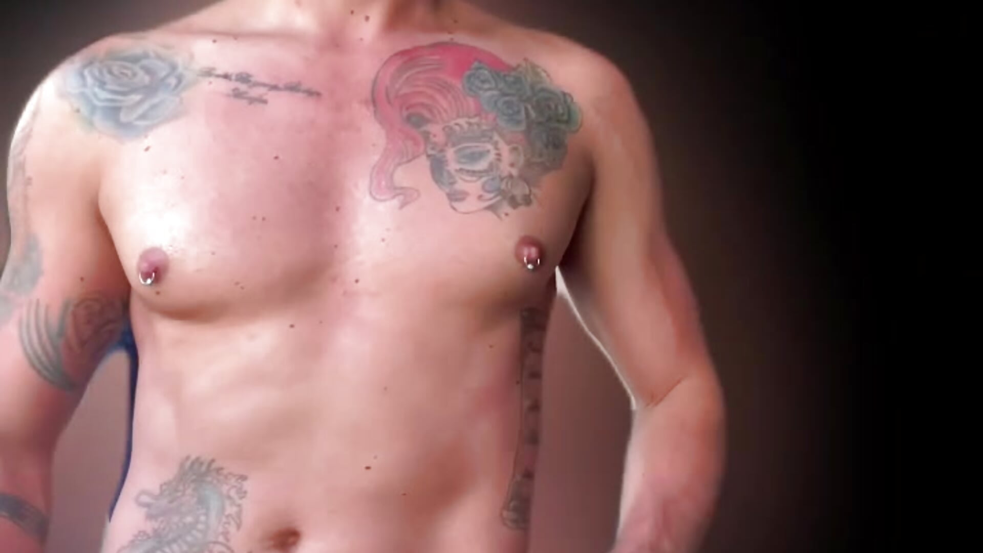 Tatoo - video by leondevereda cam model