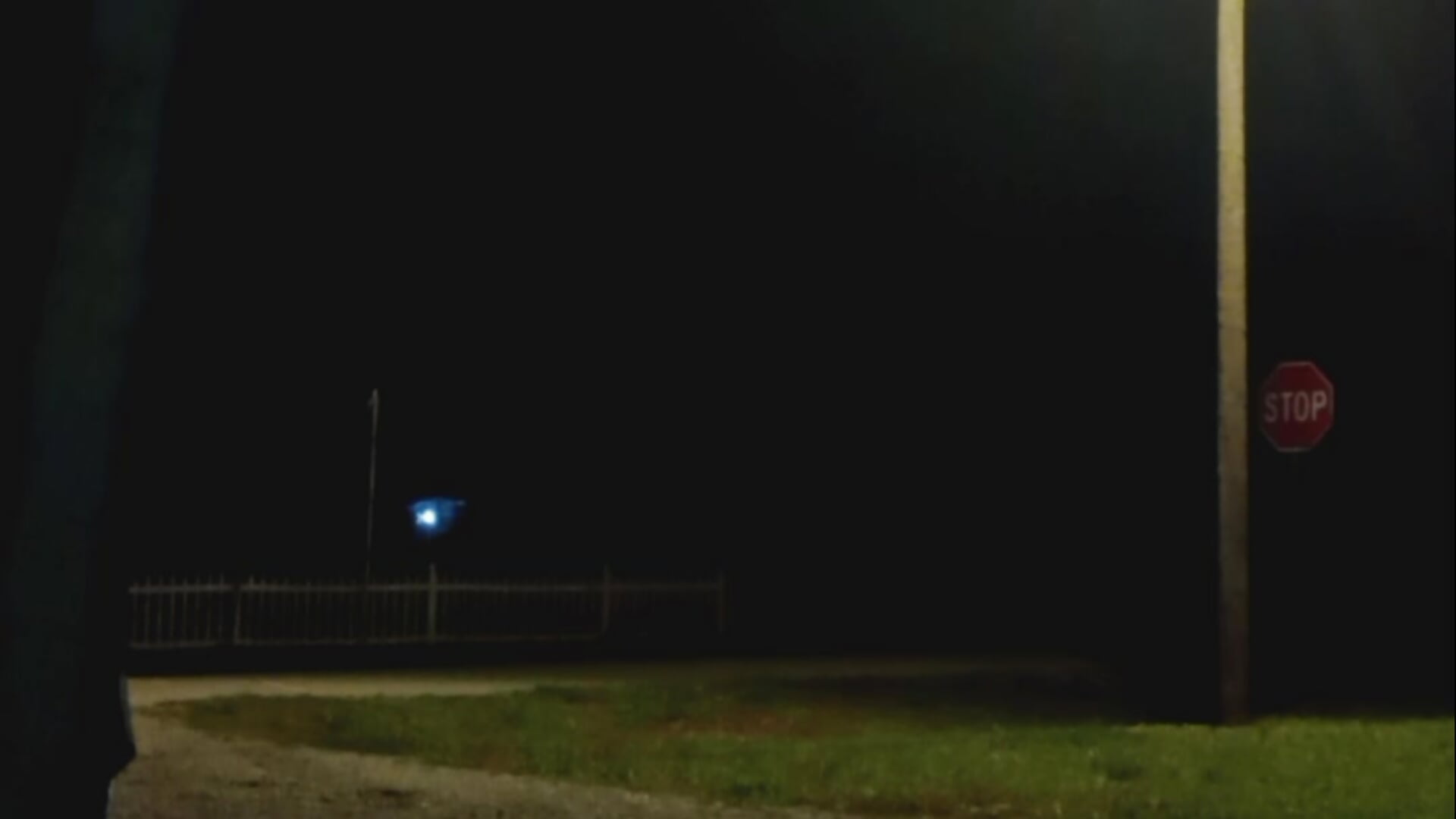 Dared to take out the trash - video by Exhibitionist040577 cam model