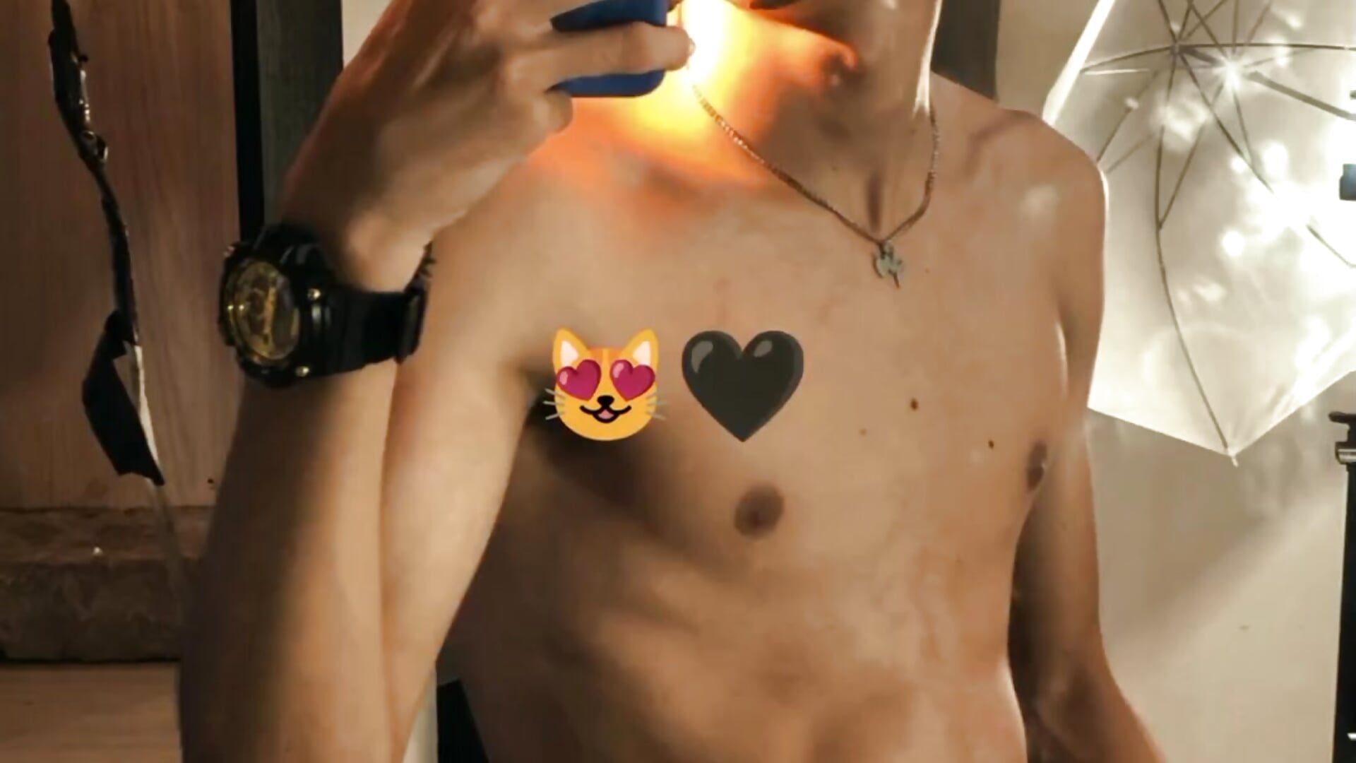 Alejo Chico Horny And Without Limits🔥 - video by FIRE_BOYS1 cam model