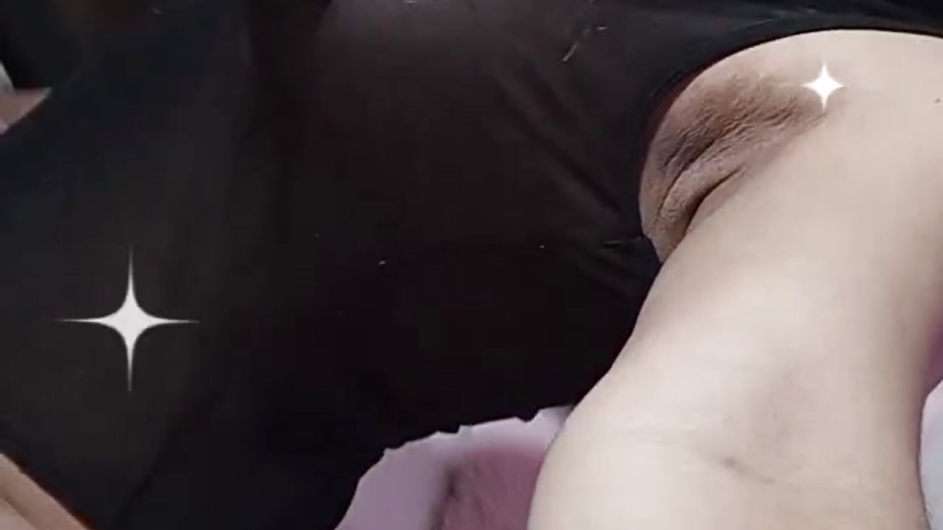 monday topless - video by arianithaxox cam model