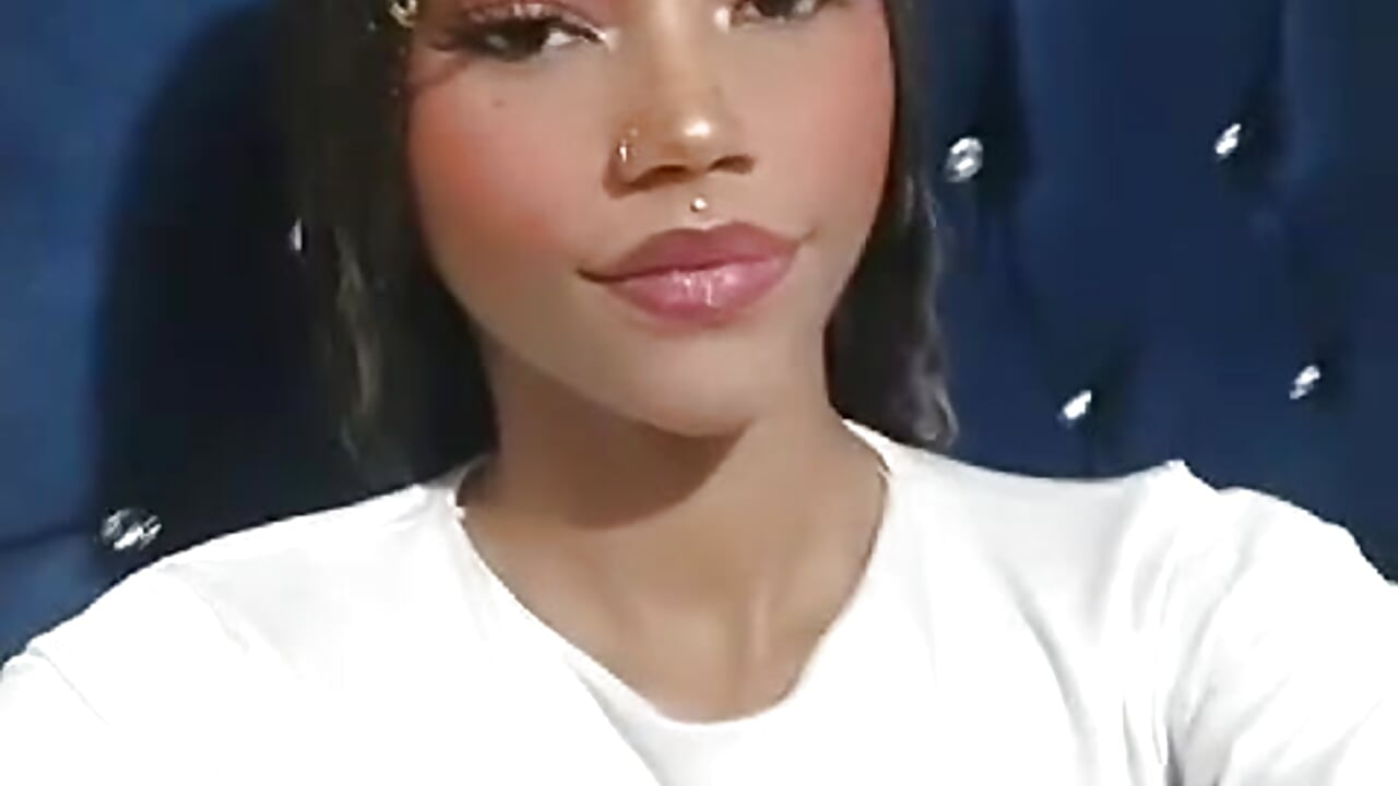 🍒💕 - video by Samantha_spike cam model