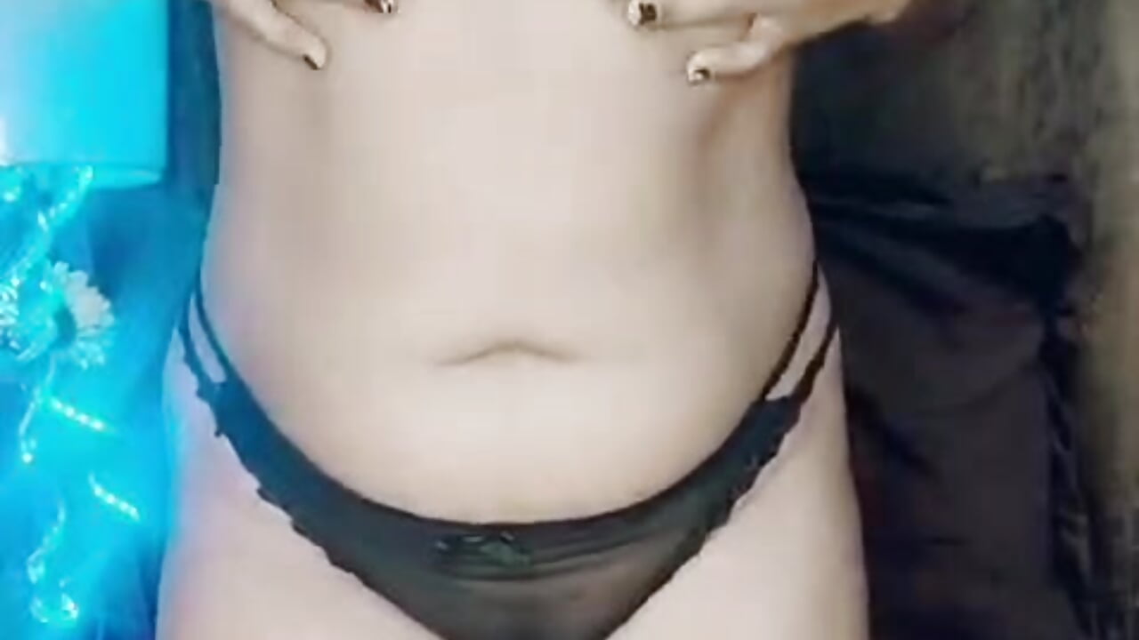 Stripping, Boobs and Pussy show ❤️❣️