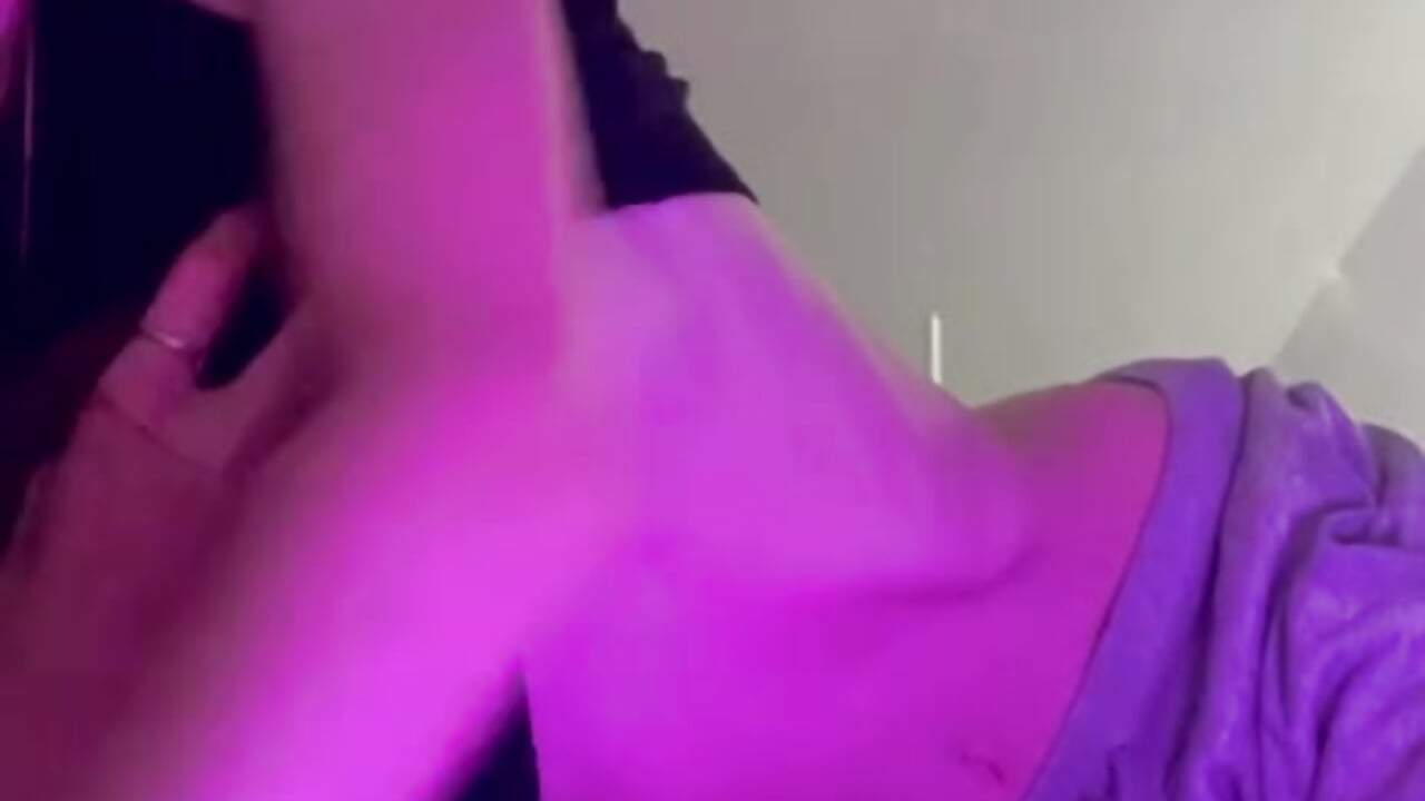 Sending u this while feeling horny at night – video af KateCollin