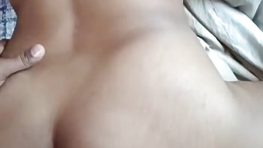 Slow-mo bubble booty - clip cu punecouple6 model videochat