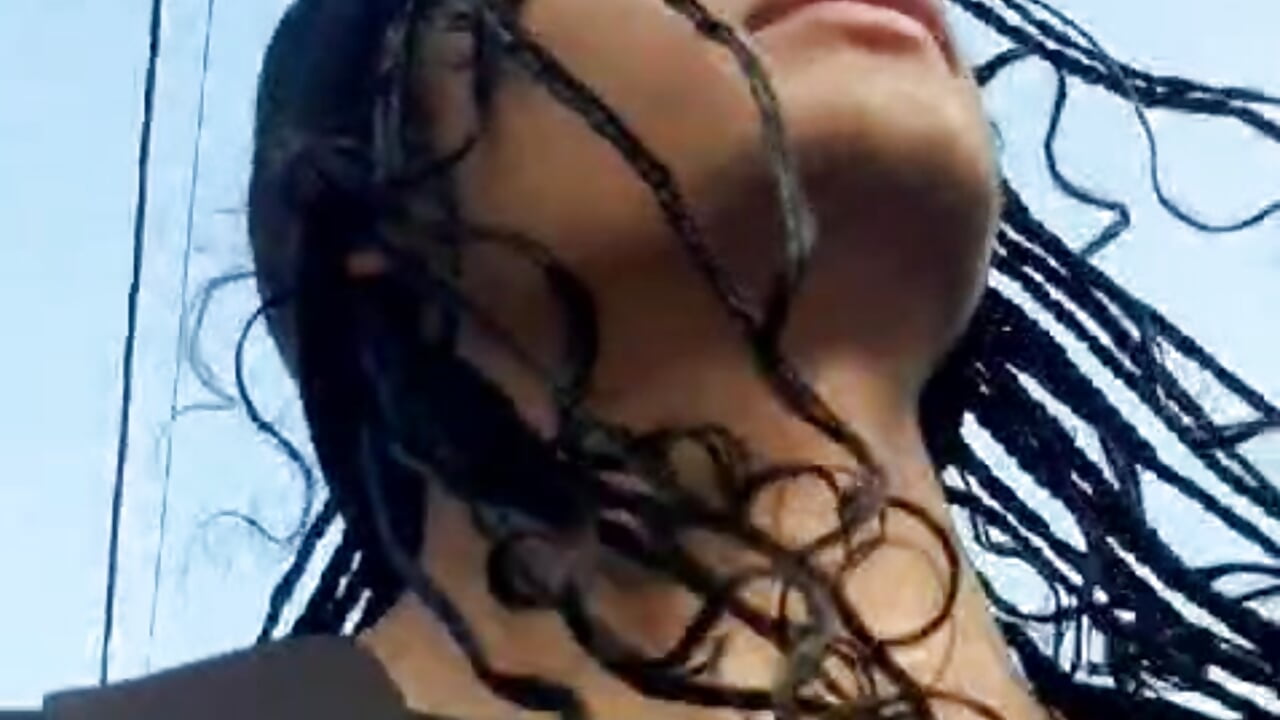 BUENAS VIBRAS - monit_coran adlı kamera modelinin videosu