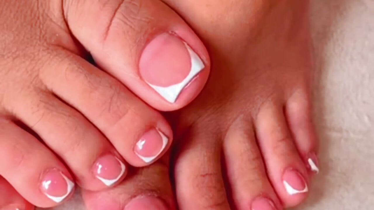 Pretty & Perfectly Pedicured 💕 – video od webkamerové modelky Shar_Foxx