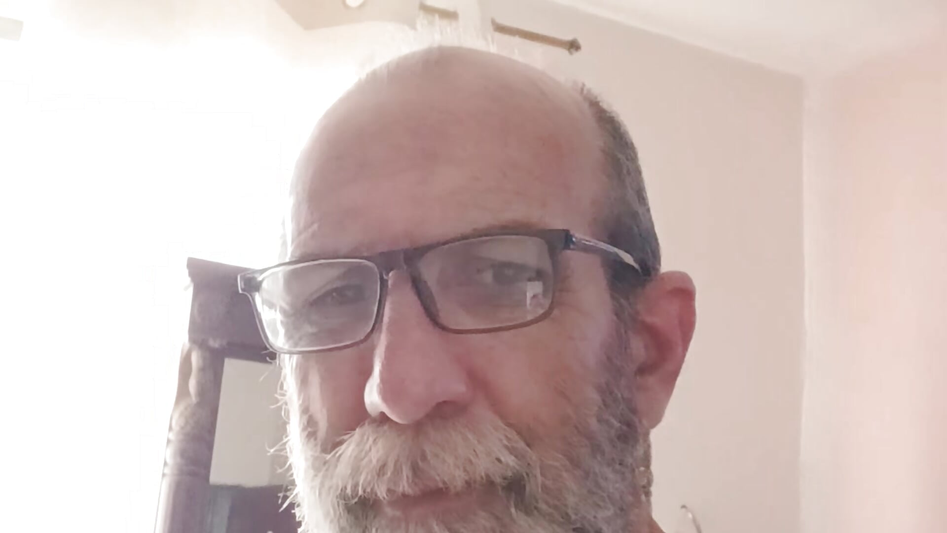 I AM - video by peterjohnsuarmanero cam model