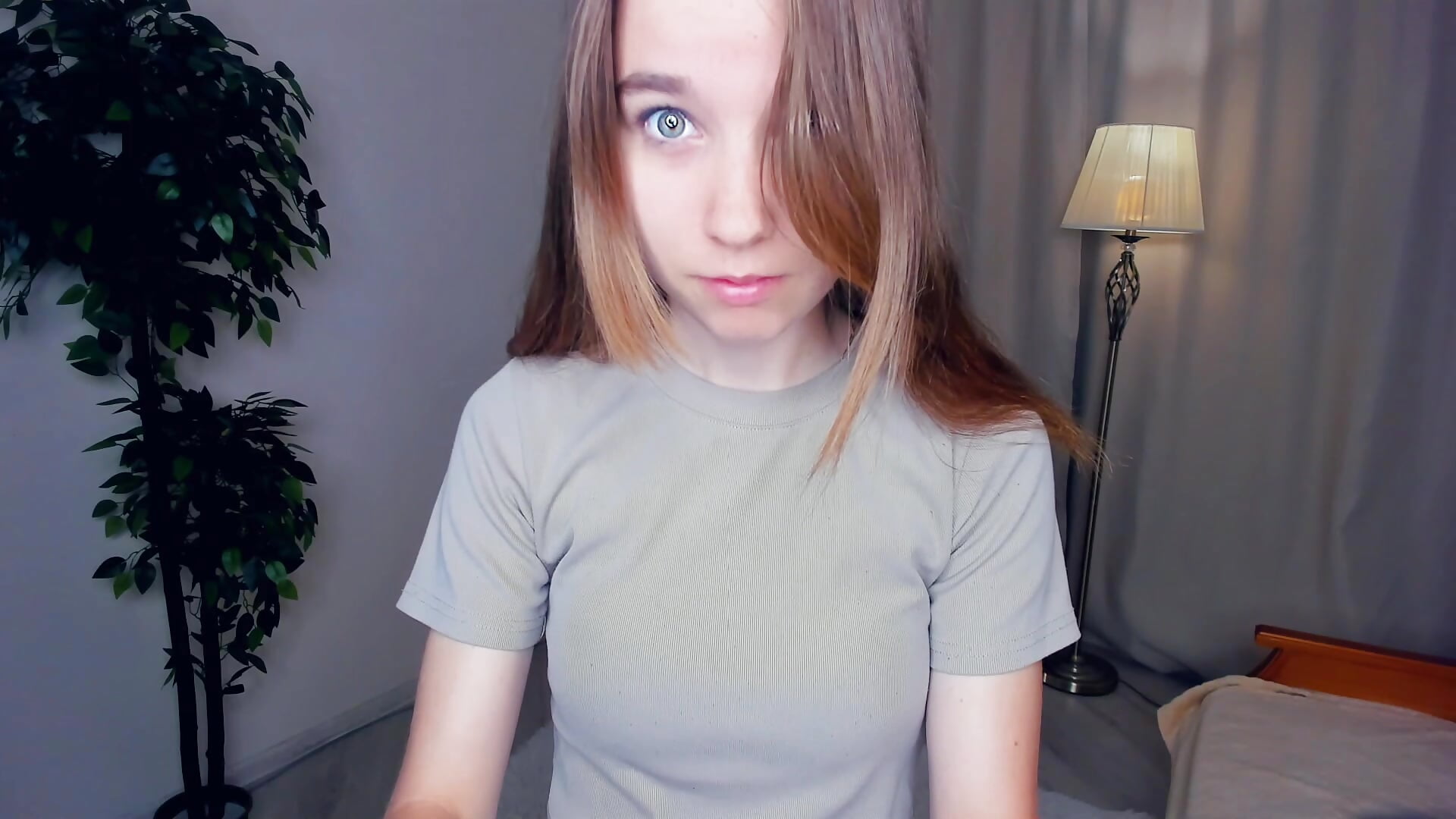My first repetition Before broadcast) - video by EditBearfield cam model