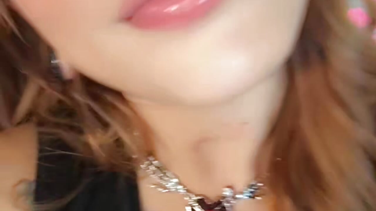 My beautiful face💕 - video by amy_nicolee cam model