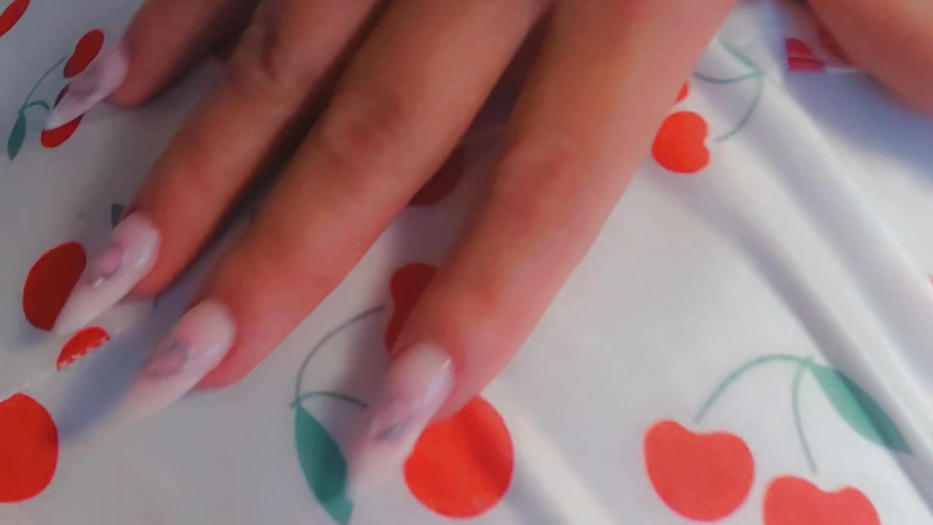 Running through my body 🔥 - video by amy_nicolee cam model