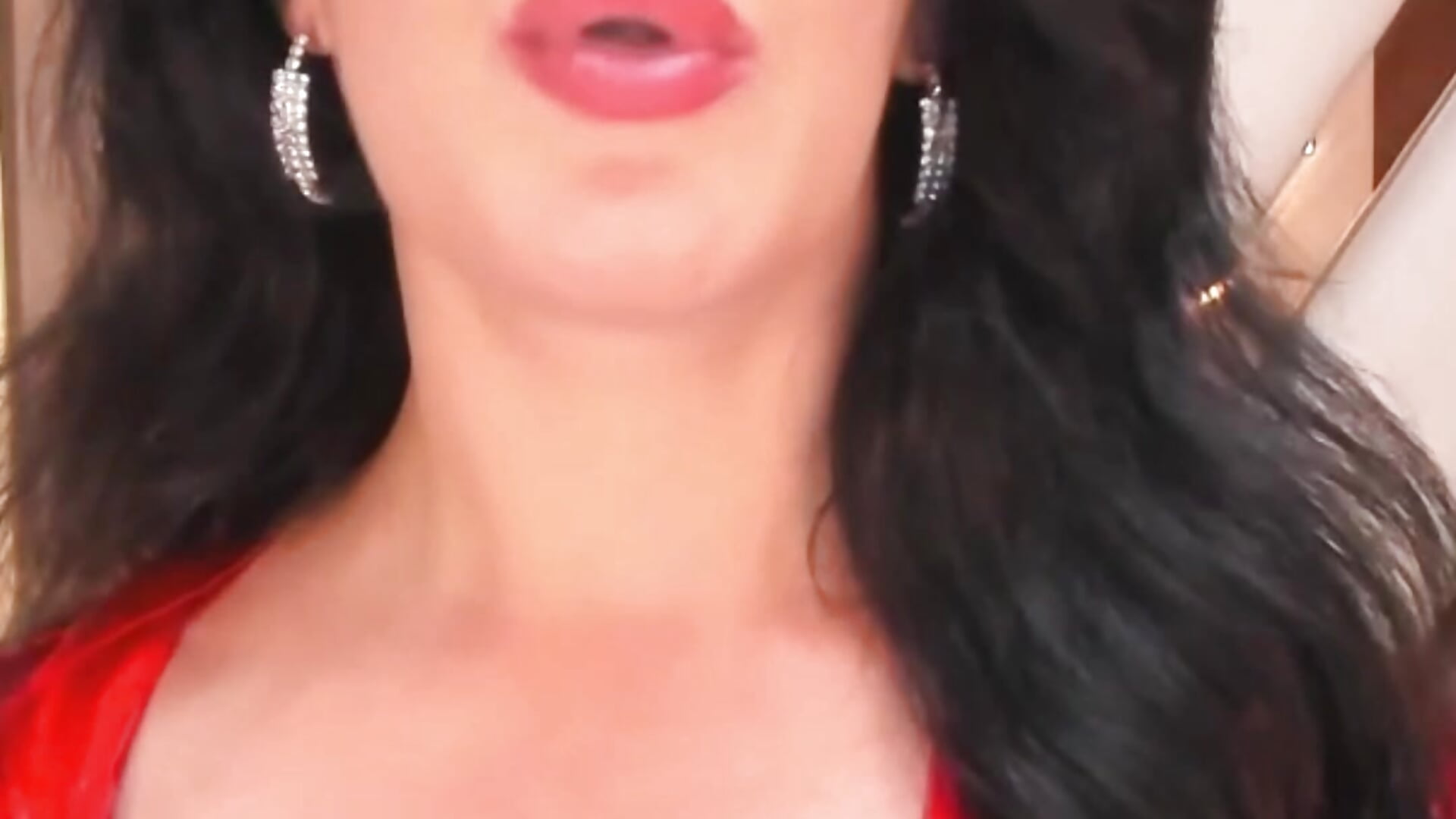 I enjoy showing you my sensual side and making us both horny 🔥🔥 - 視頻由 Vero_wayne 主播提供