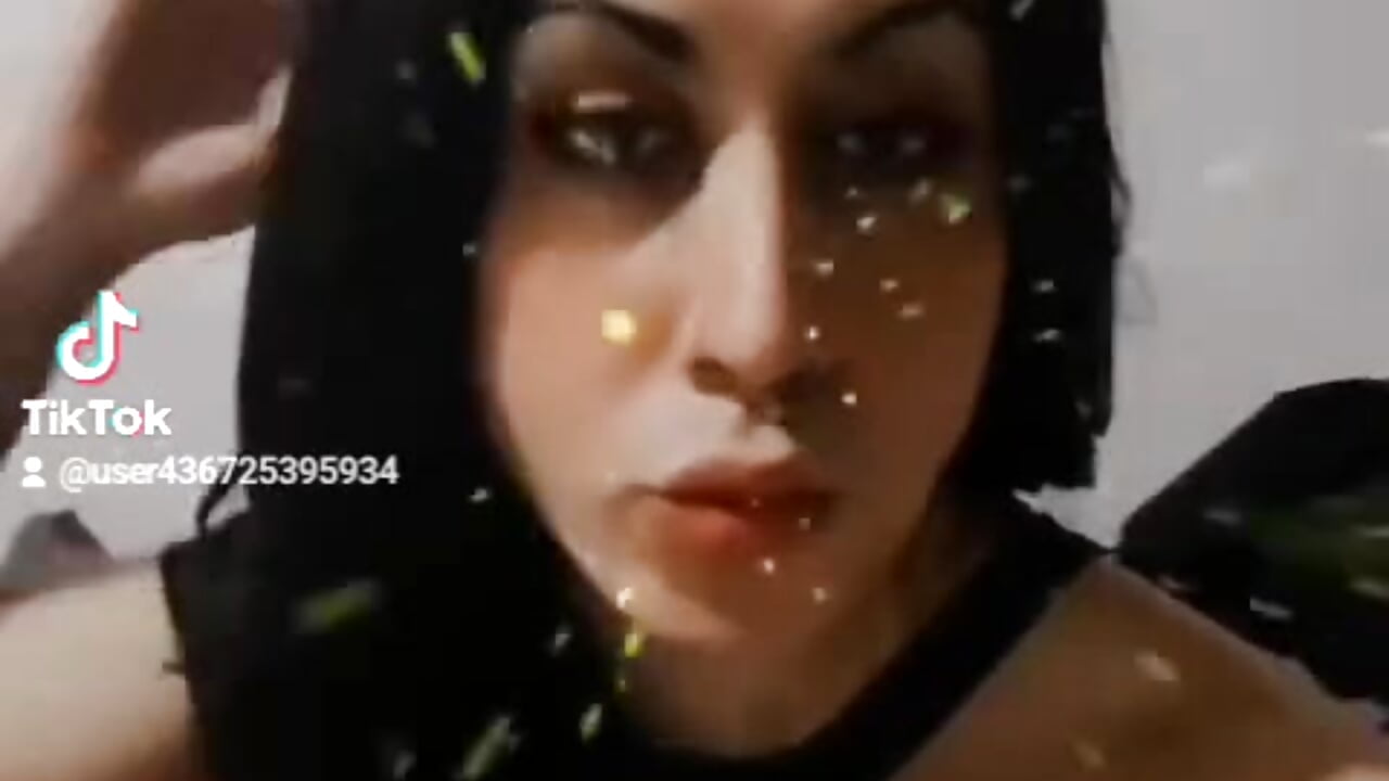 35ac4021298c40c4776cf0ffb61db98f – video af Perfectlovers