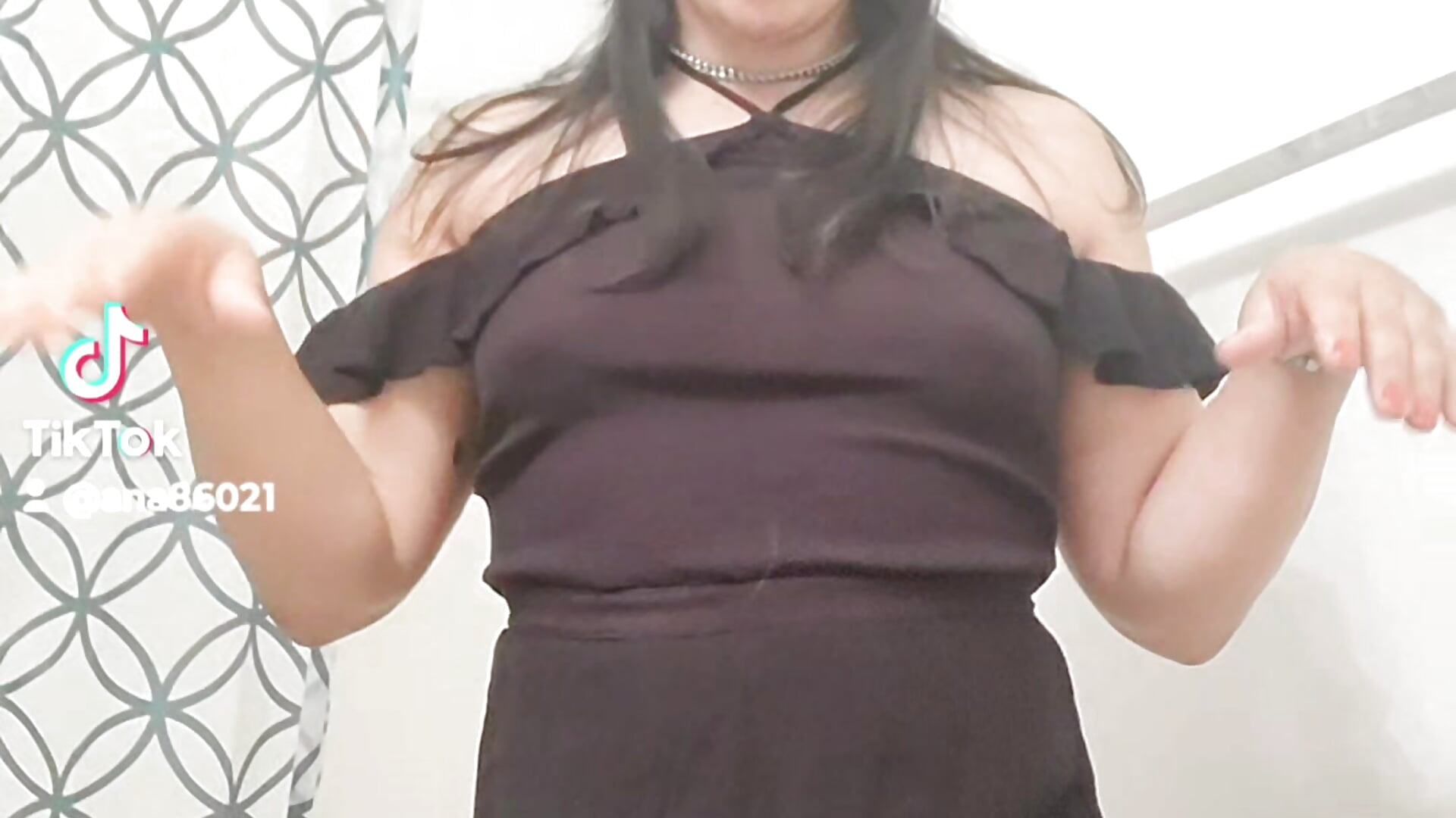 2024-07-18-204436525 – video af Perfectlovers
