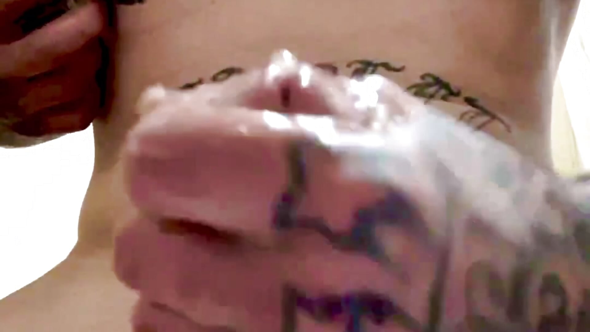 Solo BIG cumshot