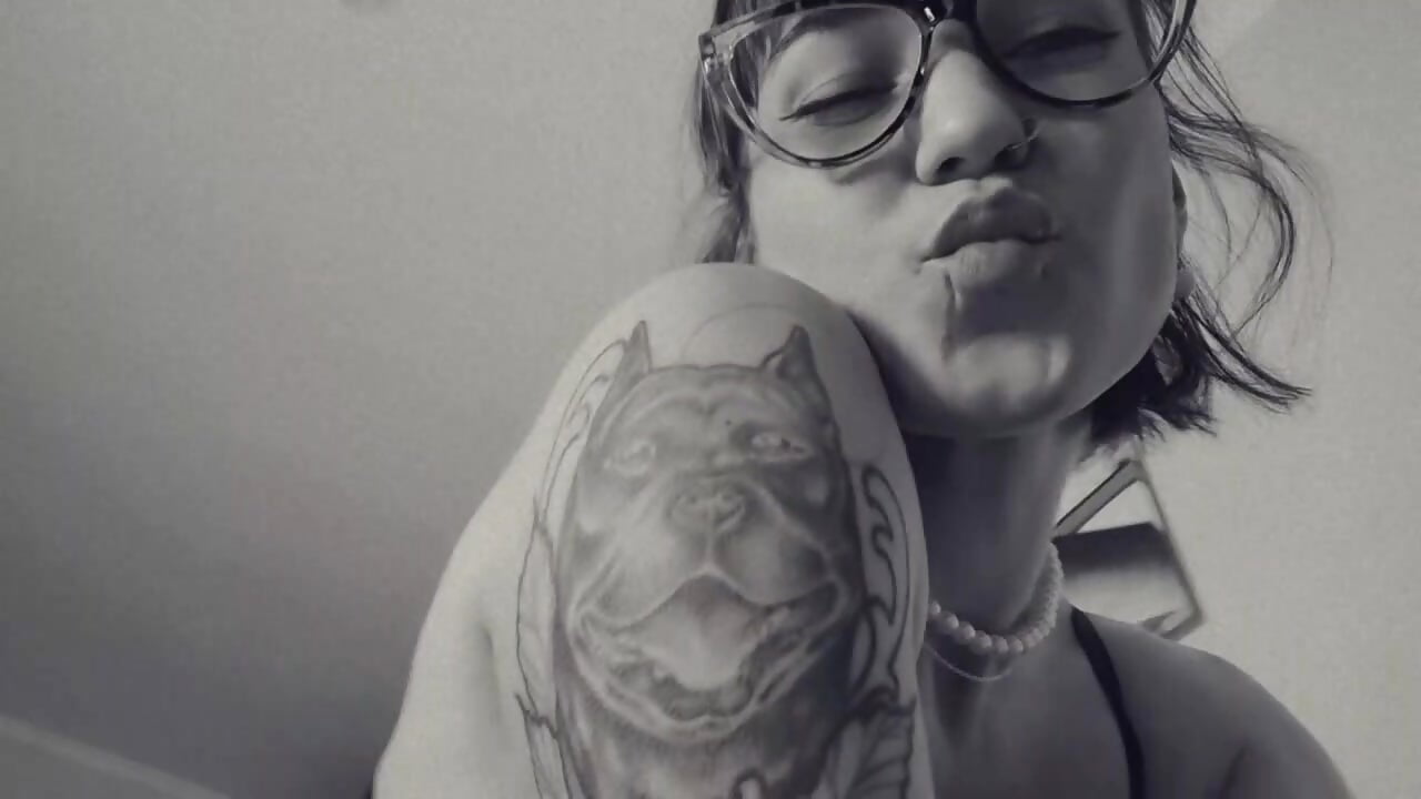 I love this image 😍😍 - video by FoxRineHelen cam model