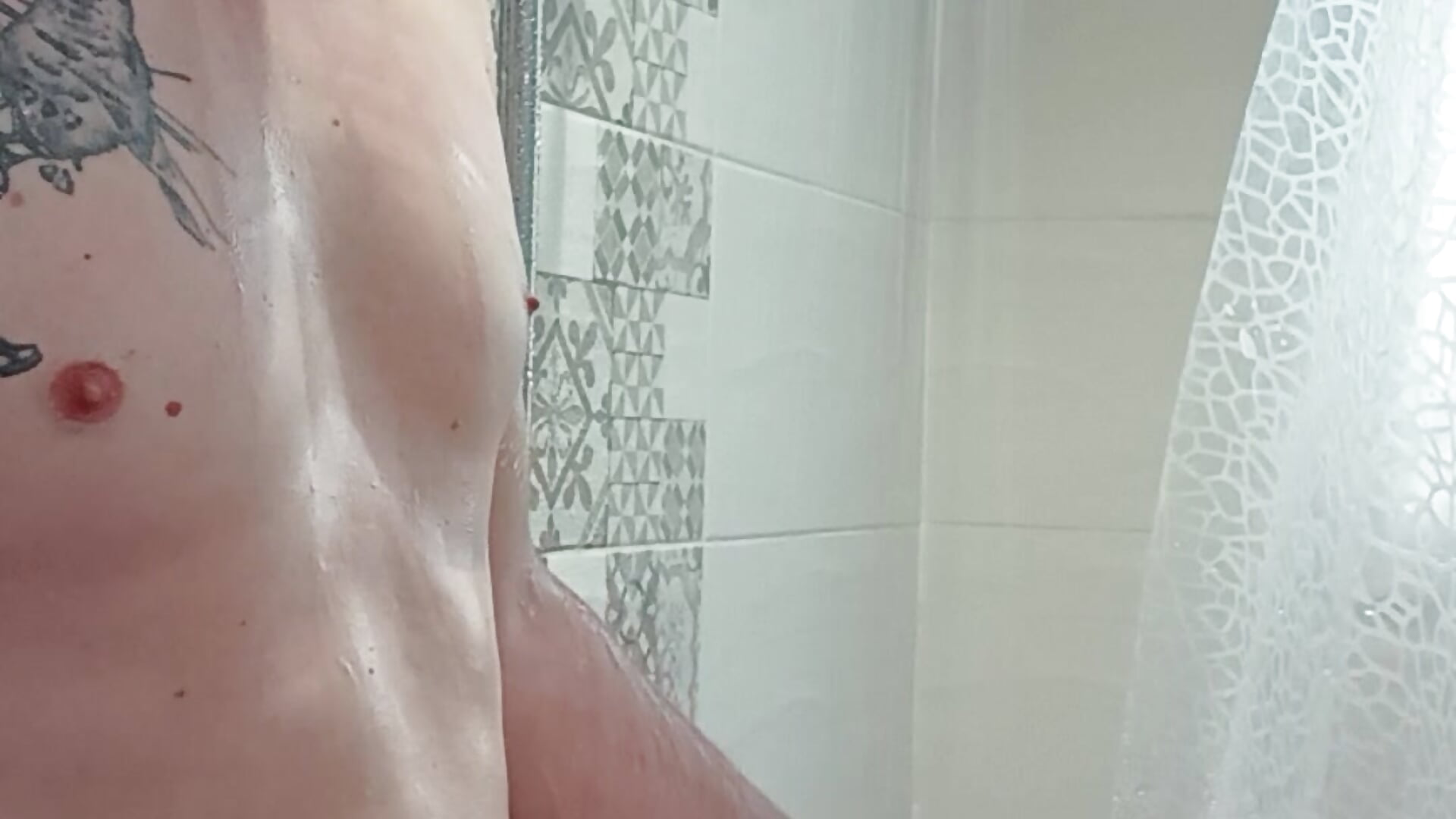 Branlette sous la douche 💦 Cum under shower