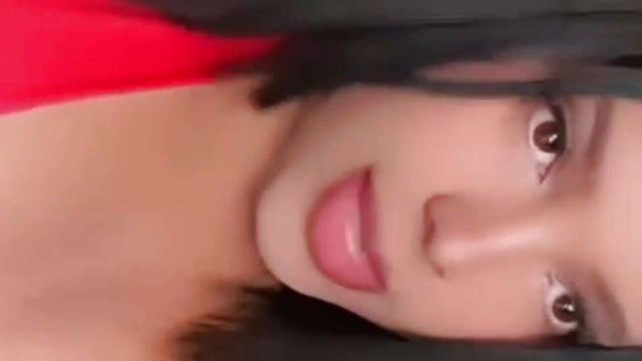 I walk, ready and single - video by ShanayaKops cam model