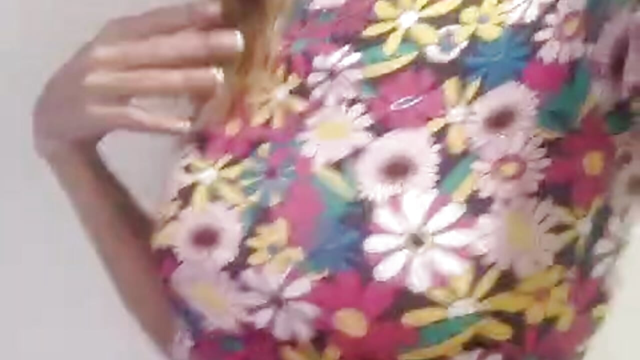 me me video - video by OriannaVanilla cam model