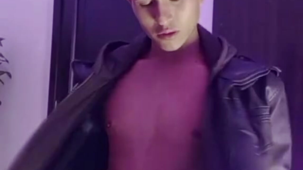 Sexy Dance - video by alessandro_wizard cam model