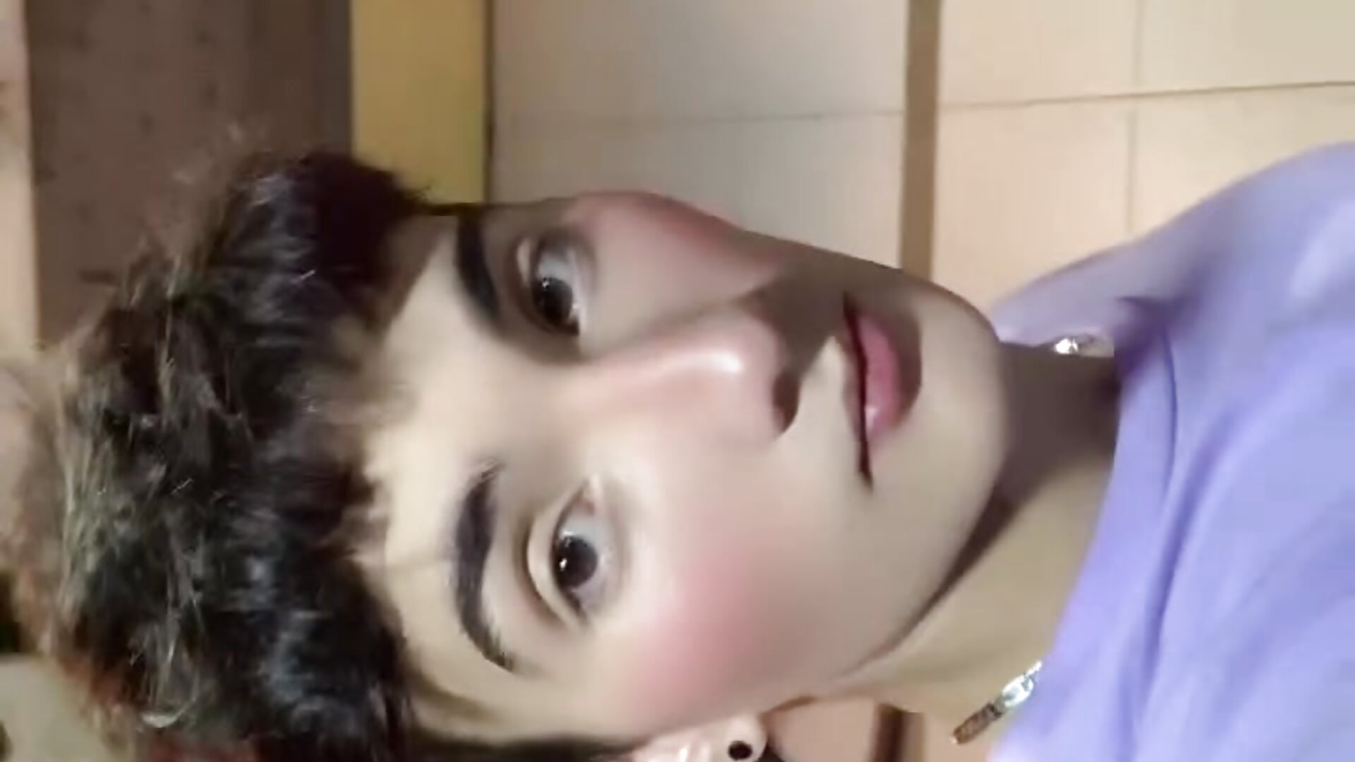 Kiss ♥– MaxHeat_ kameramodell videója