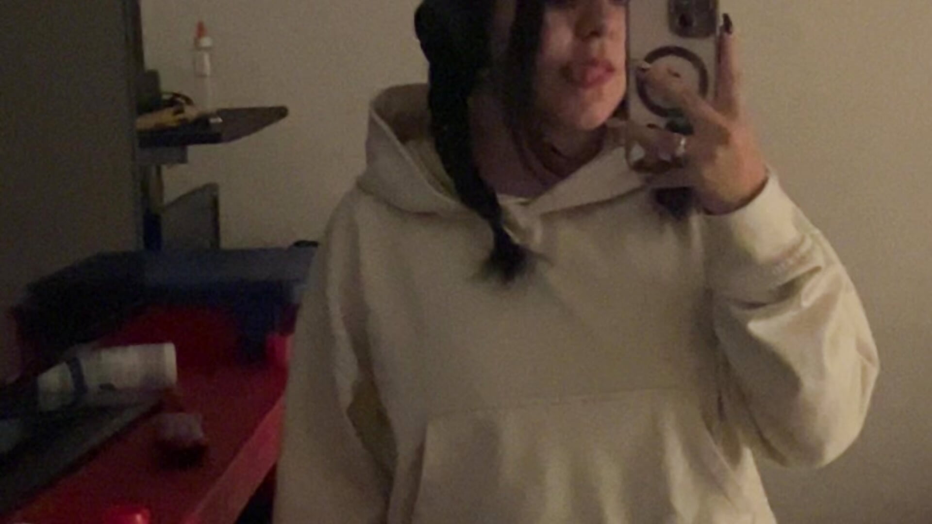 💪🏻 - วิดีโอโดย emiliaharper408 โมเดลแคม