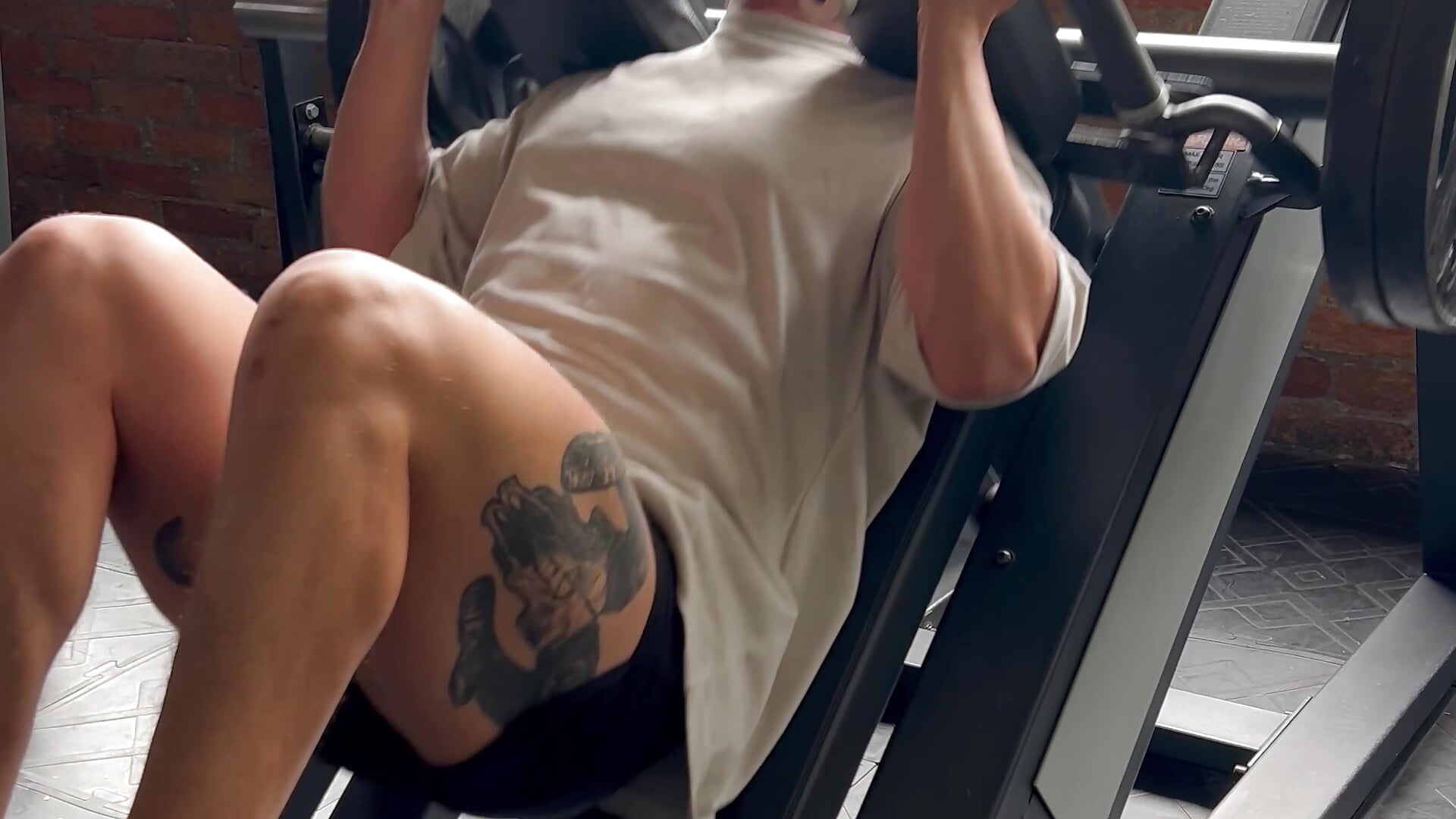 Hack - video by dominick_crawford01 cam model