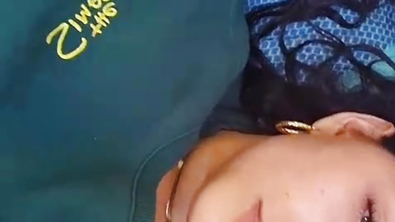 fuck my pussy please